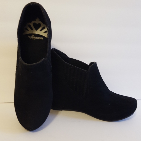 Fergalicious Shoes - Fergalicious ' Downtown' booties 8